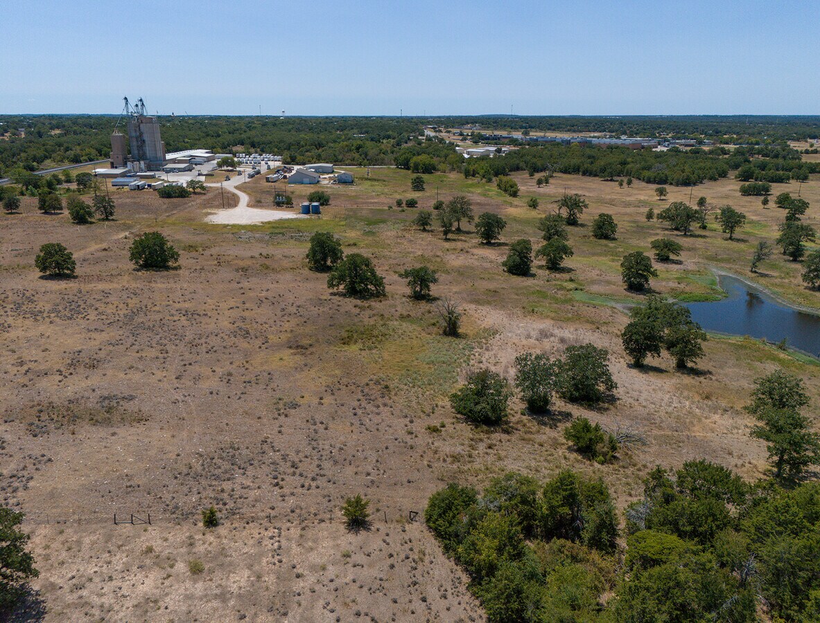9999 Industrial Park, Giddings, TX 78942 Land for Sale