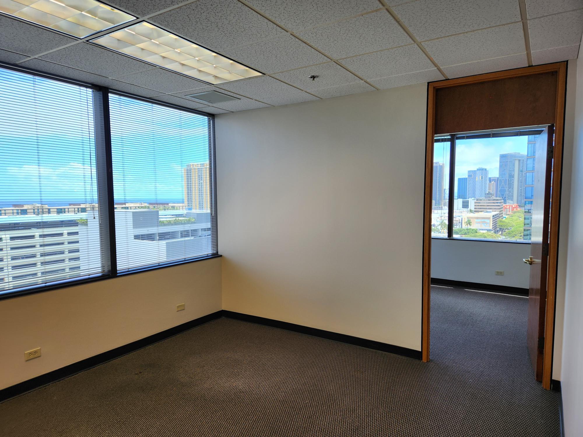 1440 Kapiolani Blvd, Honolulu, HI for lease Interior Photo- Image 1 of 2