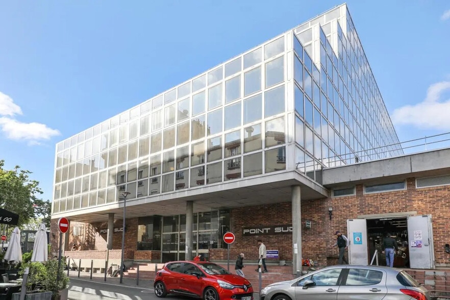 40 Rue Gabriel Crie, Malakoff for sale - Building Photo - Image 3 of 28