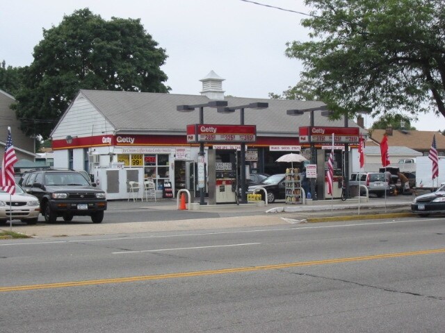 2150 Merrick Rd, Merrick, NY for sale - Primary Photo - Image 1 of 1