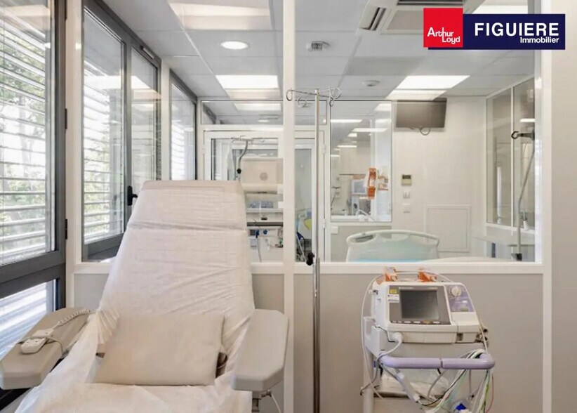 Office in Salon-de-Provence for sale - Building Photo - Image 3 of 15