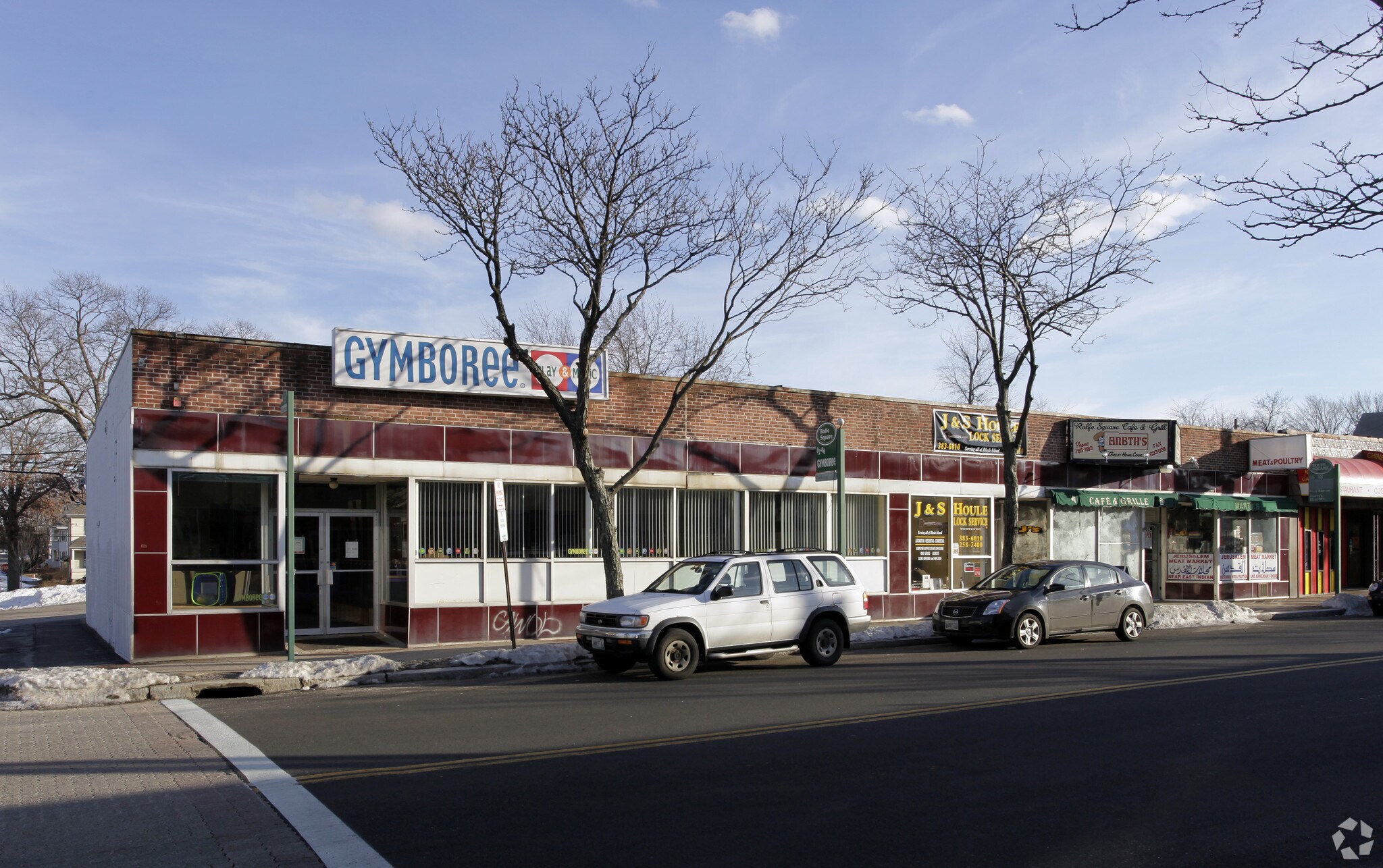 85-87 Rolfe Sq, Cranston, RI for sale Primary Photo- Image 1 of 1