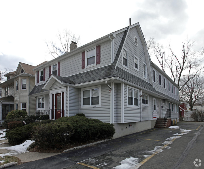 269 Passaic St, Hackensack, NJ for sale - Primary Photo - Image 1 of 7