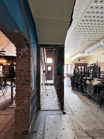 4747 McPherson Ave, Saint Louis, MO for lease - Building Photo - Image 2 of 10