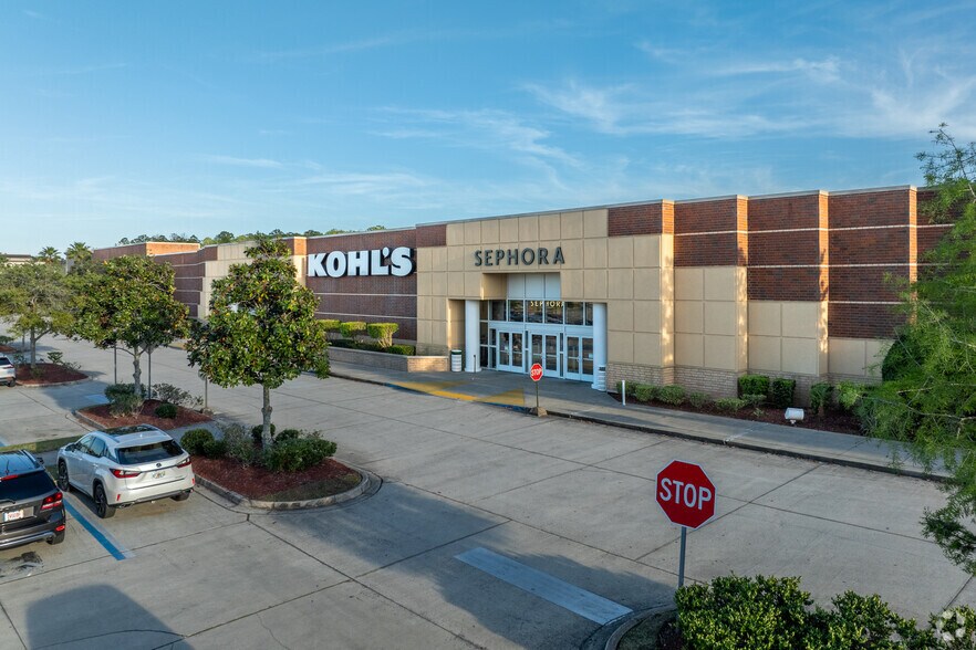 1985-1999 Eastwest Pky, Orange Park, FL for sale - Primary Photo - Image 1 of 1