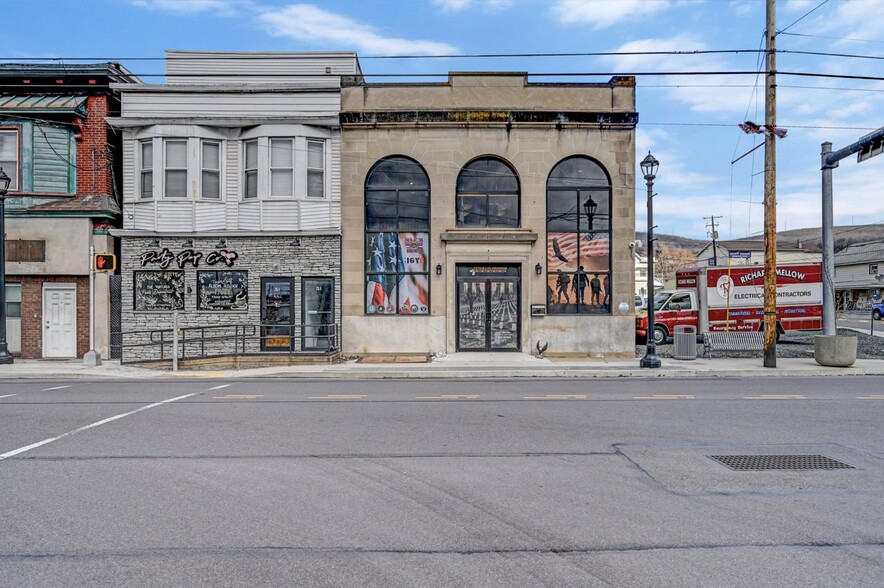 737 Main St, Dickson City, PA for sale - Building Photo - Image 1 of 1