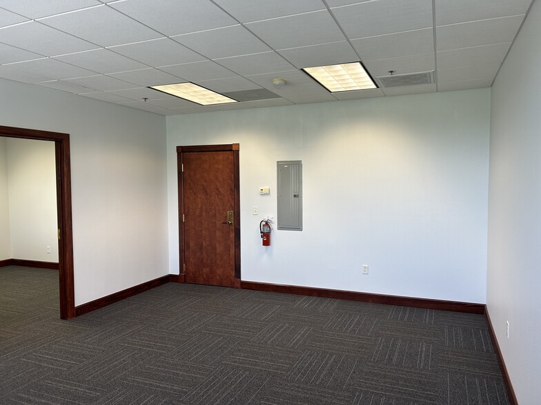 1700 SE 17th St, Ocala, FL for lease - Interior Photo - Image 2 of 14