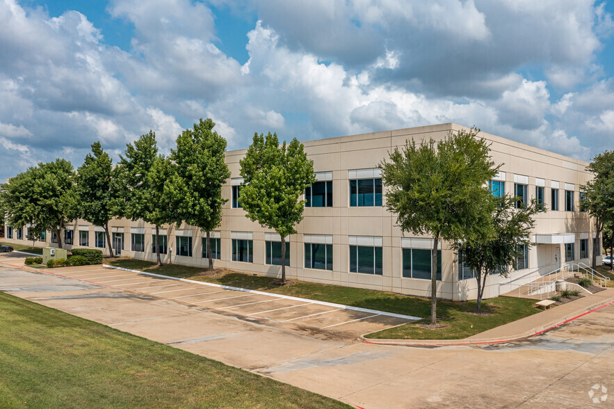 15100 FAA Blvd, Fort Worth, TX for lease - Building Photo - Image 3 of 7