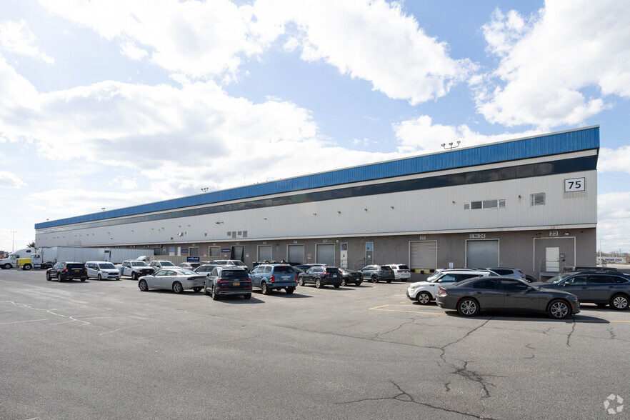 JFK - Building 75, Jamaica, NY for lease - Building Photo - Image 2 of 6