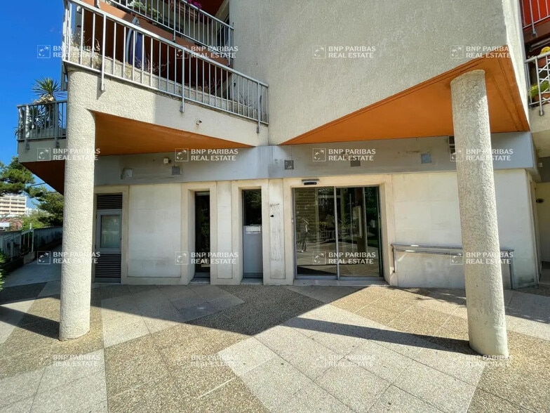141 Avenue De Hambourg, Marseille for sale - Primary Photo - Image 1 of 12