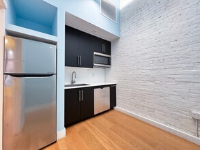 275 Canal St, New York, NY for lease Interior Photo- Image 1 of 8