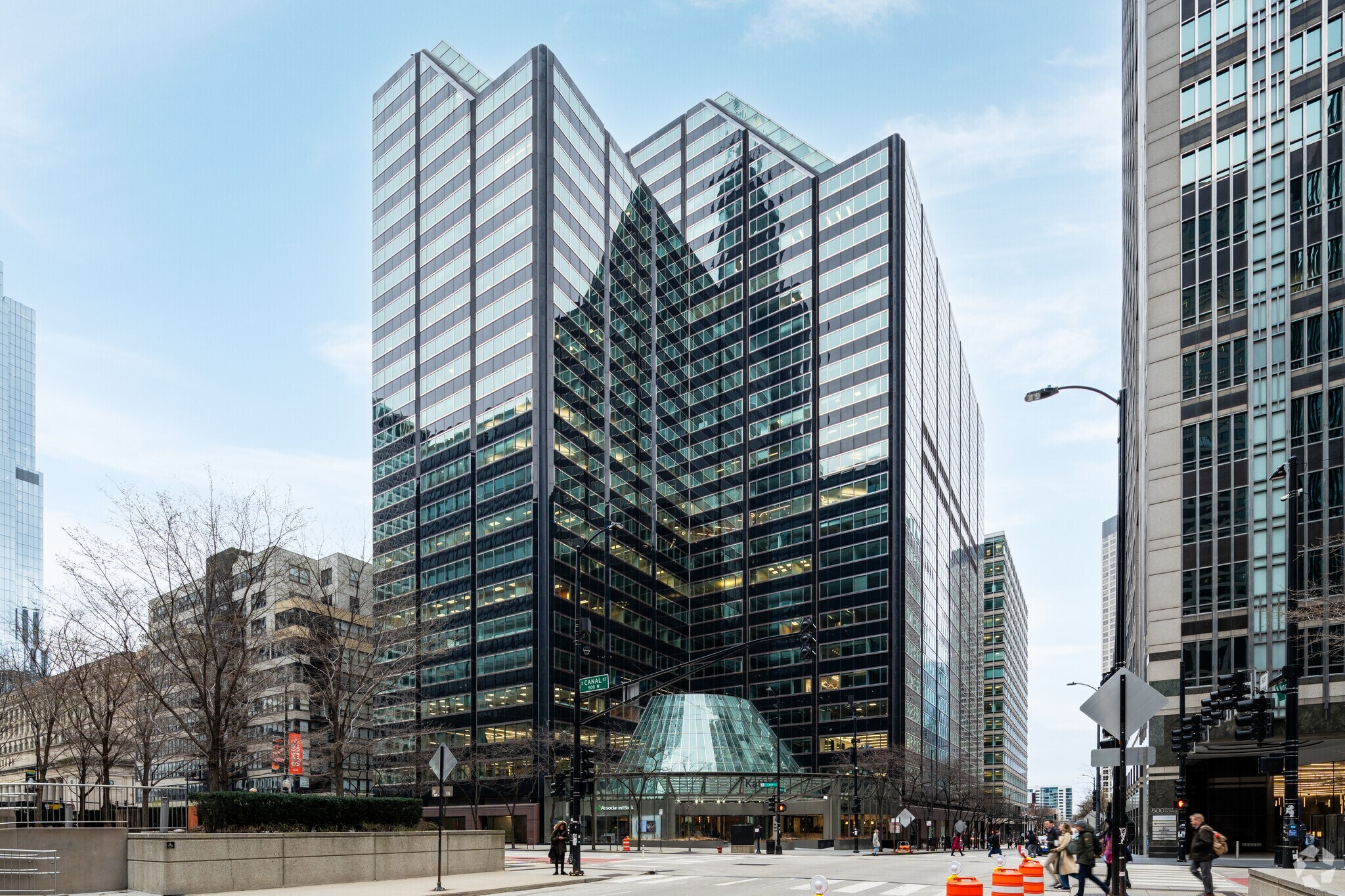 525 W Monroe St, Chicago, IL for sale Primary Photo- Image 1 of 1