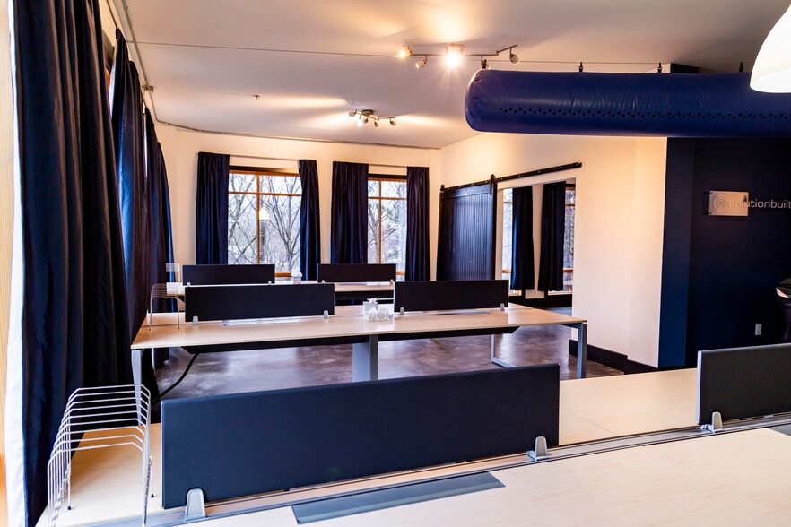 319 Atlanta St SE, Marietta, GA for lease - Interior Photo - Image 3 of 48