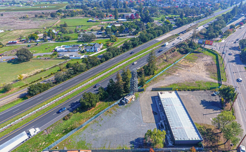 10342 Old Redwood Hwy, Windsor, CA for sale - Building Photo - Image 3 of 72