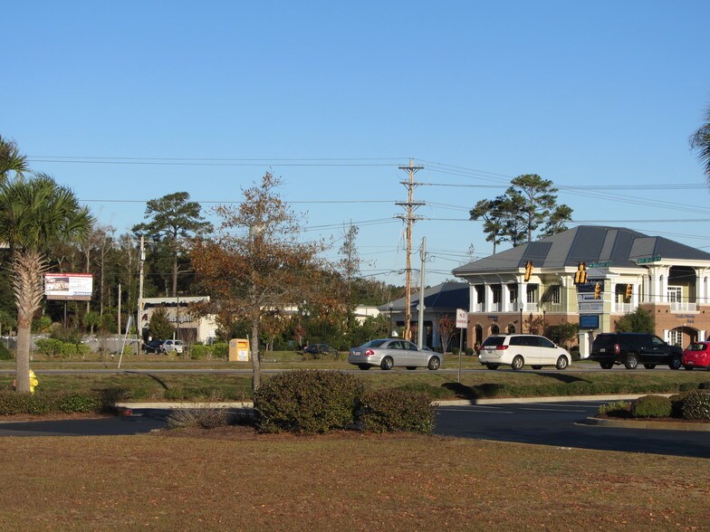 Hwy 17 Byp & Inlet Square Dr, Murrells Inlet, SC for sale - Building Photo - Image 1 of 1