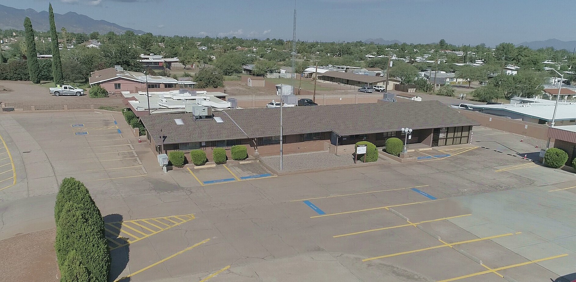 3965 E Foothhills Dr, Sierra Vista, AZ 85635 Foothills Center Going