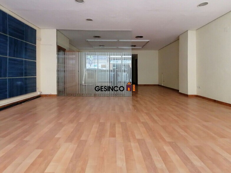 Retail in Ontinyent, Valencia for lease - Building Photo - Image 2 of 9
