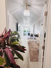 11600-11610 Washington Pl, Culver City, CA for lease Interior Photo- Image 1 of 5