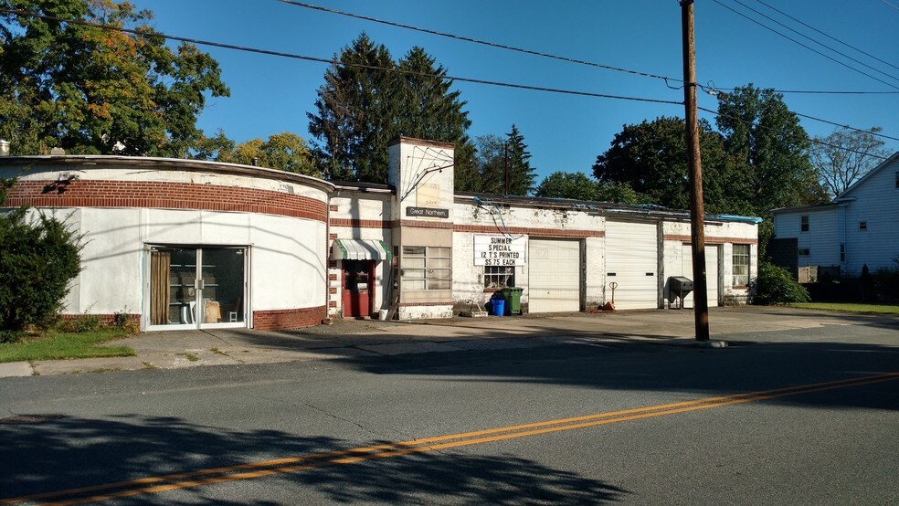 401 Greenwich St, Belvidere, NJ 07823