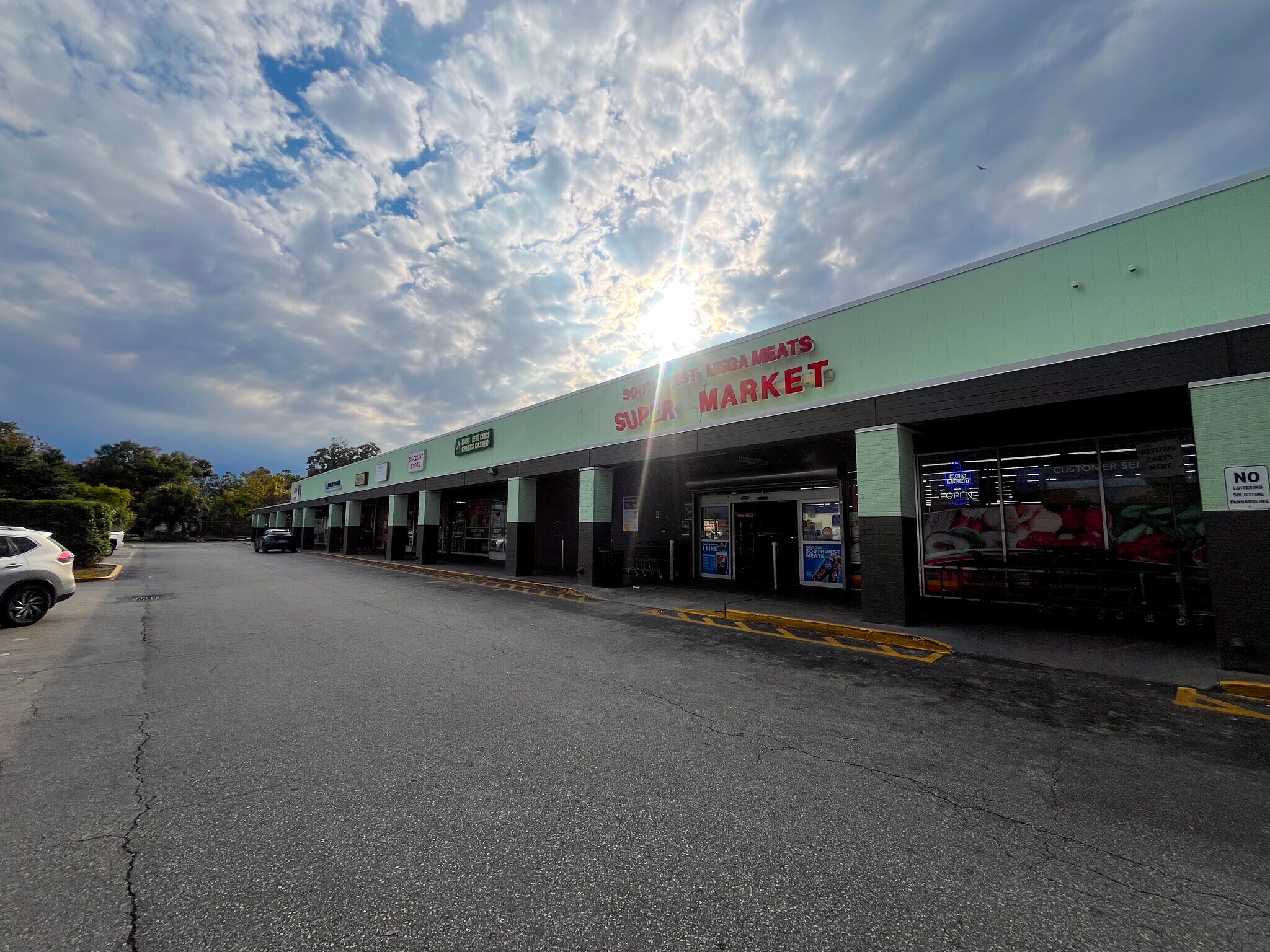 4700-4726 S Orange Blossom Trl, Orlando, FL for lease Building Photo- Image 1 of 11