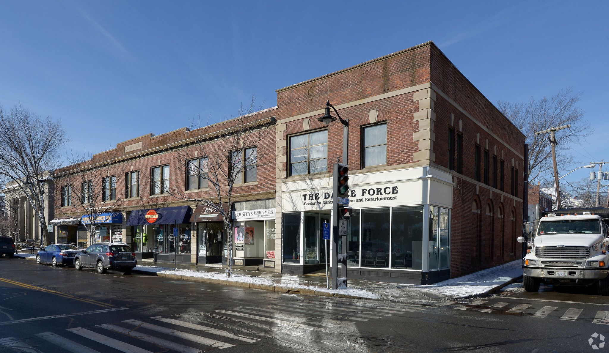 675-685 Washington St, Norwood, MA for sale Primary Photo- Image 1 of 1