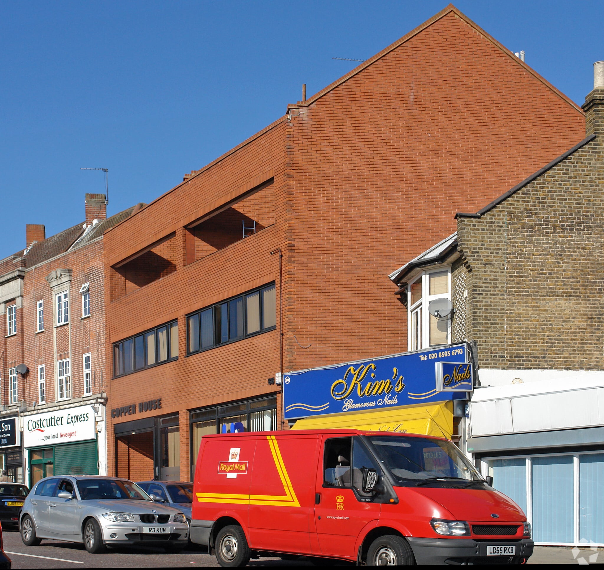 88 Snakes Ln E, Woodford Green for sale Primary Photo- Image 1 of 1