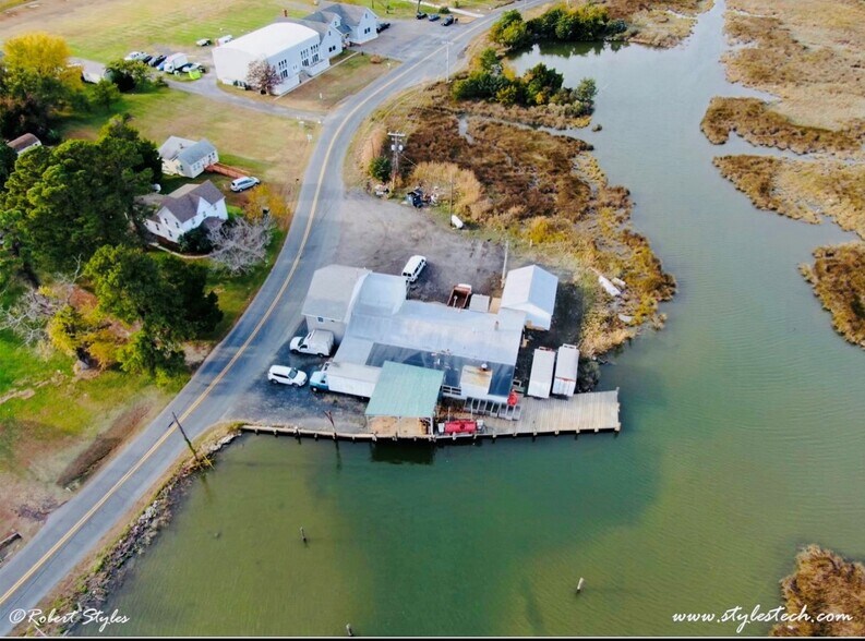 2543 Hoopers Island Rd, Fishing Creek, MD 21634