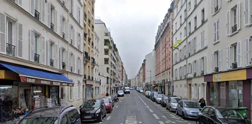 Retail in Paris for lease Building Photo- Image 1 of 4