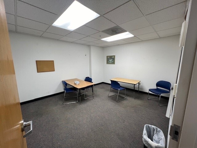 100 Lincoln Sq, Urbana, IL for lease Interior Photo- Image 1 of 14