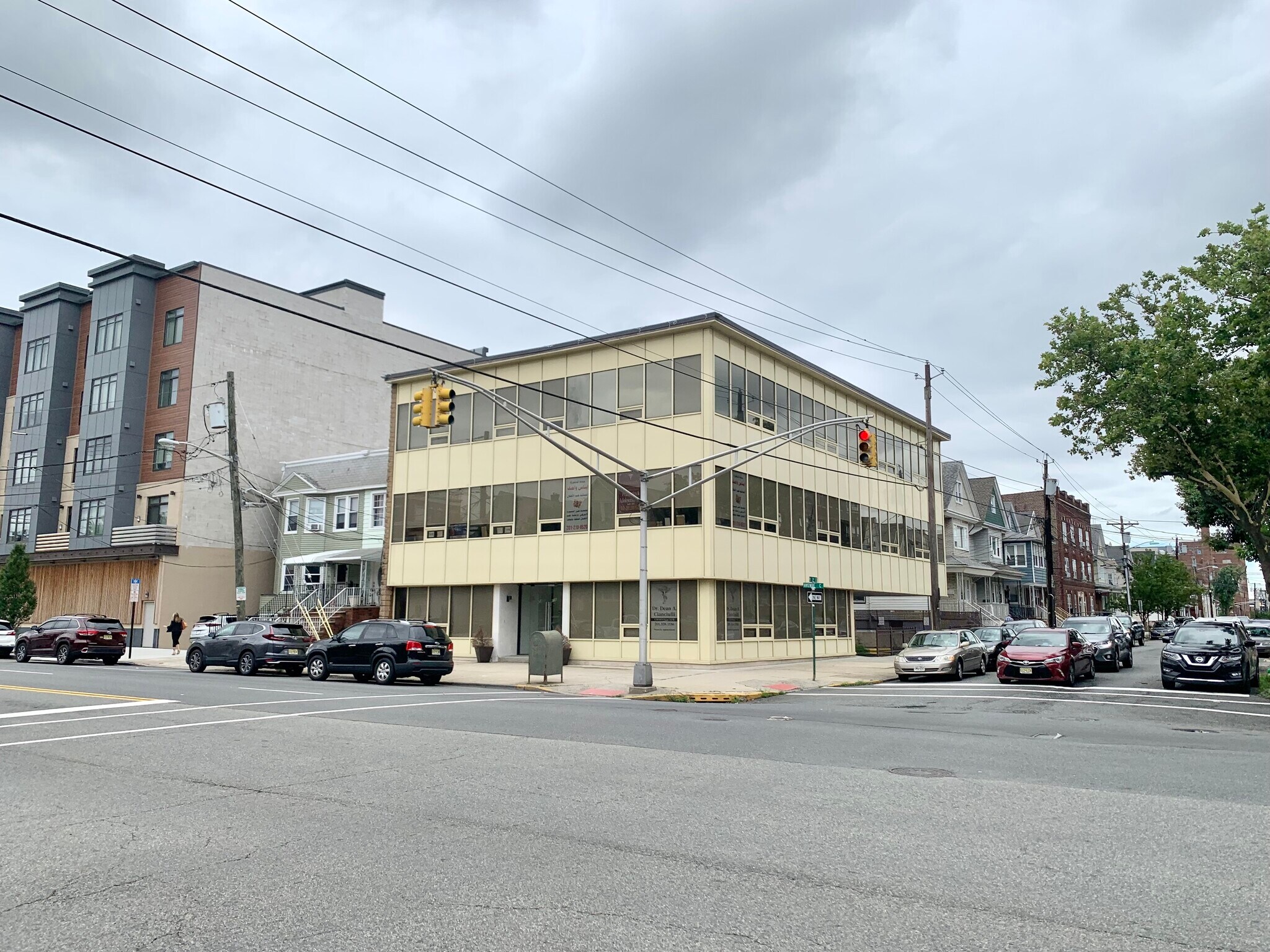 654 Avenue C, Bayonne, NJ for sale Building Photo- Image 1 of 1