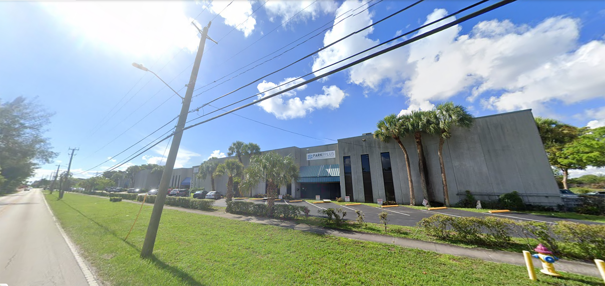 1111 Old Griffin Rd, Dania Beach, FL for lease Building Photo- Image 1 of 15