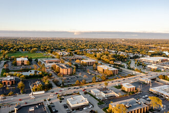 800 Roosevelt Rd, Glen Ellyn, IL - aerial  map view