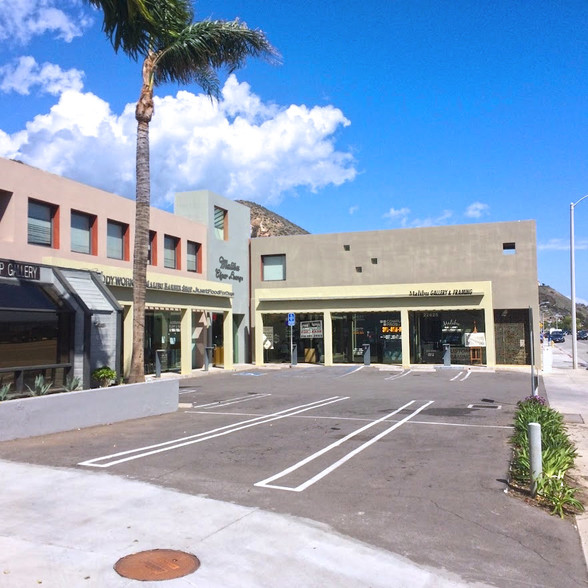 22627 Pacific Coast Hwy, Malibu, CA for lease - Building Photo - Image 2 of 4