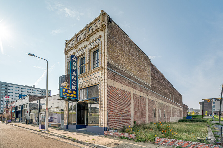 339 Madison Ave, Memphis, TN for sale - Building Photo - Image 1 of 71