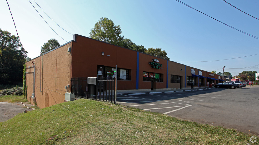 1527-1537 West Blvd, Charlotte, NC for lease - Building Photo - Image 3 of 4