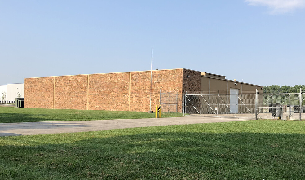 1014 S Post Rd, Indianapolis, IN for sale - Building Photo - Image 1 of 1