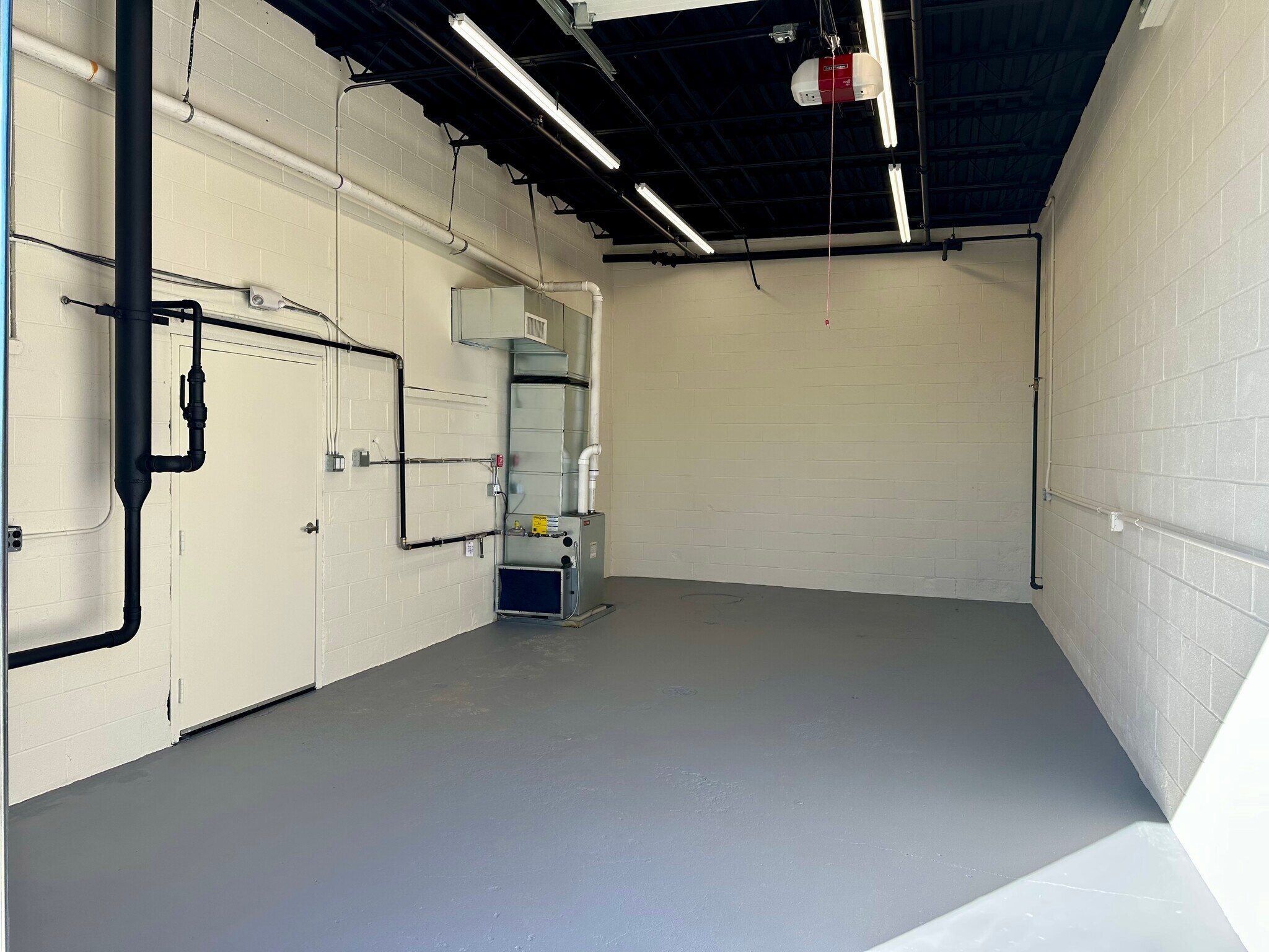 33 Fort Point St, Norwalk, CT for sale Primary Photo- Image 1 of 1