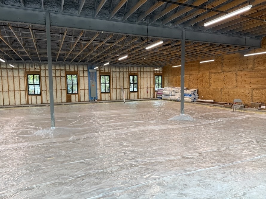 1121 Clarity Rd, Mount Pleasant, SC for lease Interior Photo- Image 1 of 5