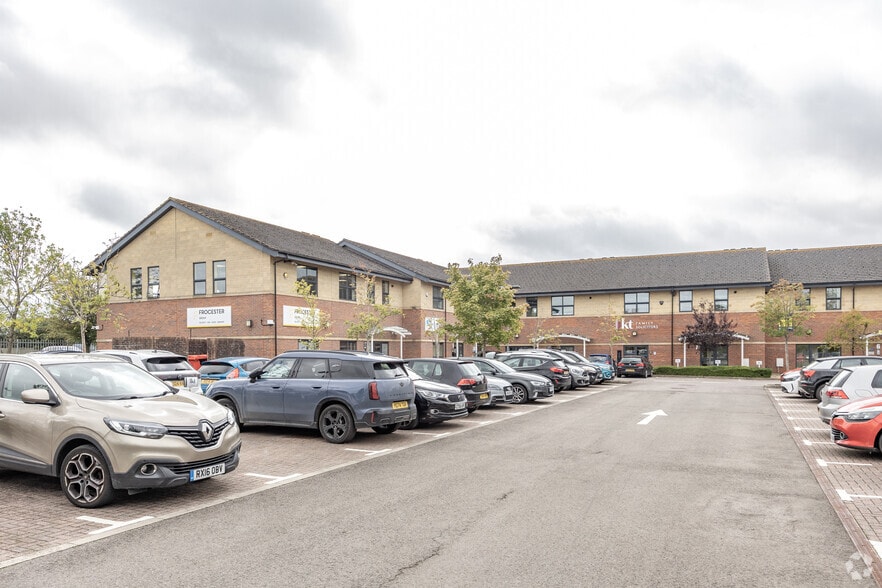 Coped Hall Business Park, Royal Wootton Bassett for lease - Building Photo - Image 3 of 4