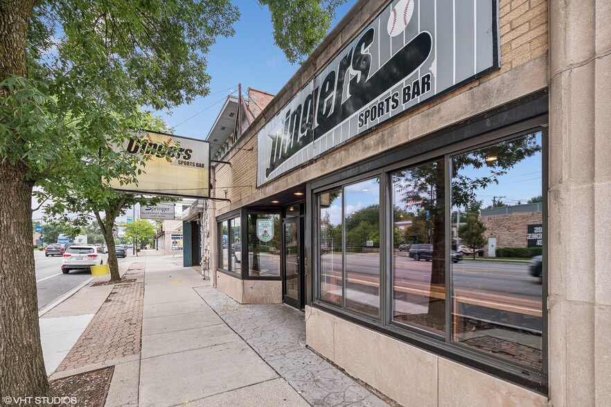 10638 S Western Ave, Chicago, IL for sale - Building Photo - Image 1 of 10