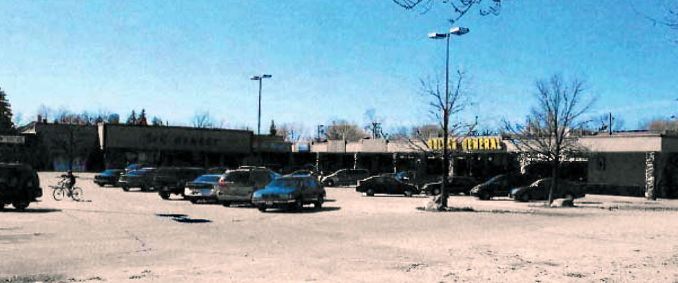 Retail in Brillion, WI for sale - Primary Photo - Image 1 of 1