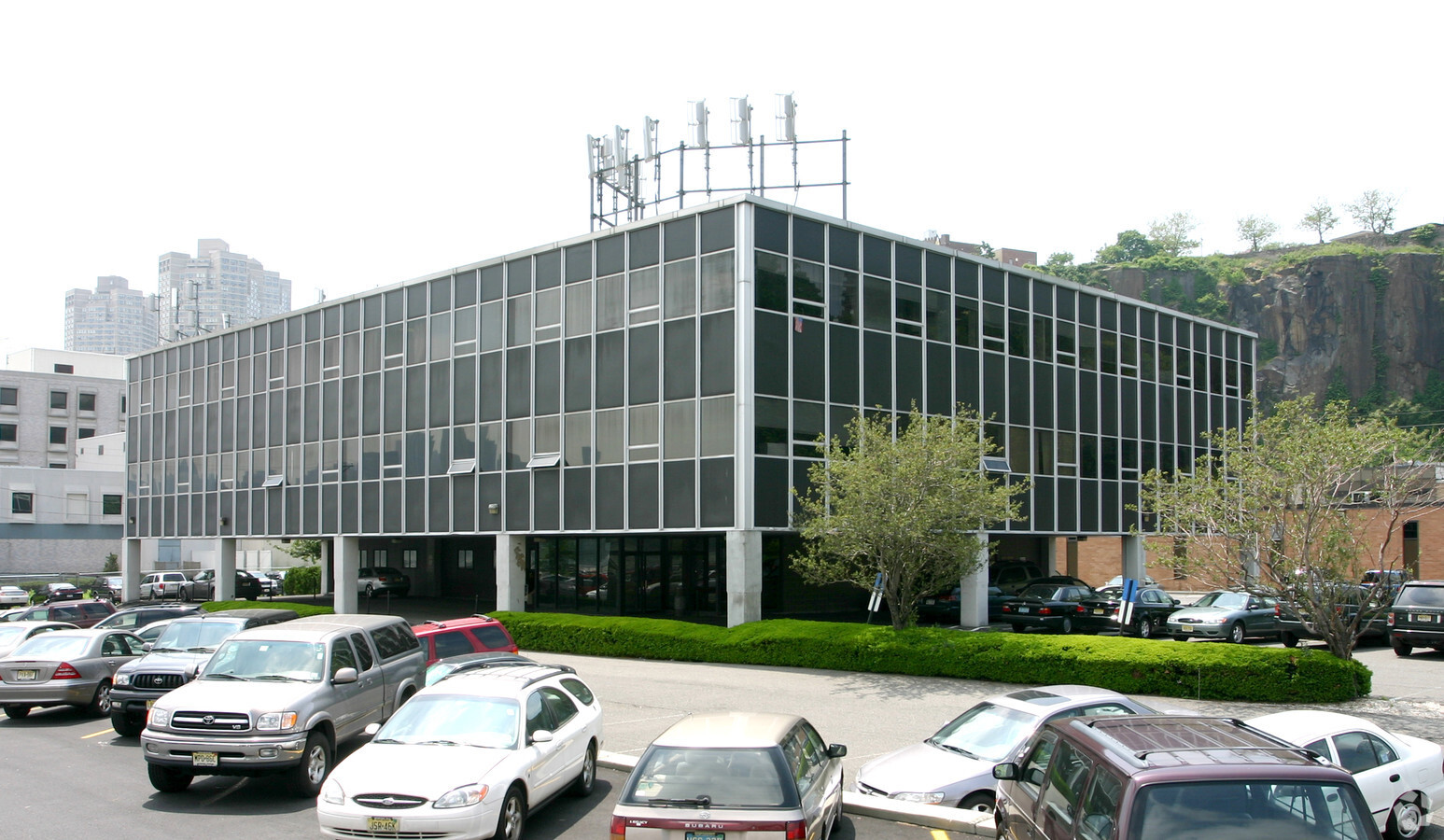 7701 Marine Rd, North Bergen, NJ for lease Building Photo- Image 1 of 2