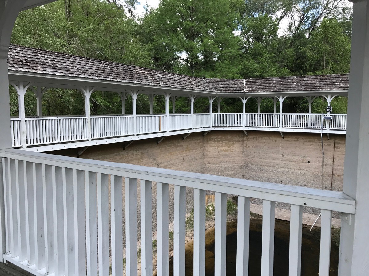 View Photo