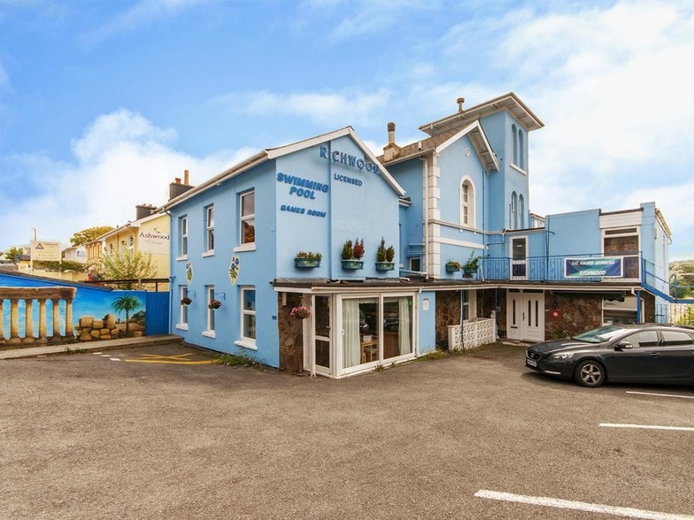 20 Newton Rd, Torquay for sale - Primary Photo - Image 1 of 1