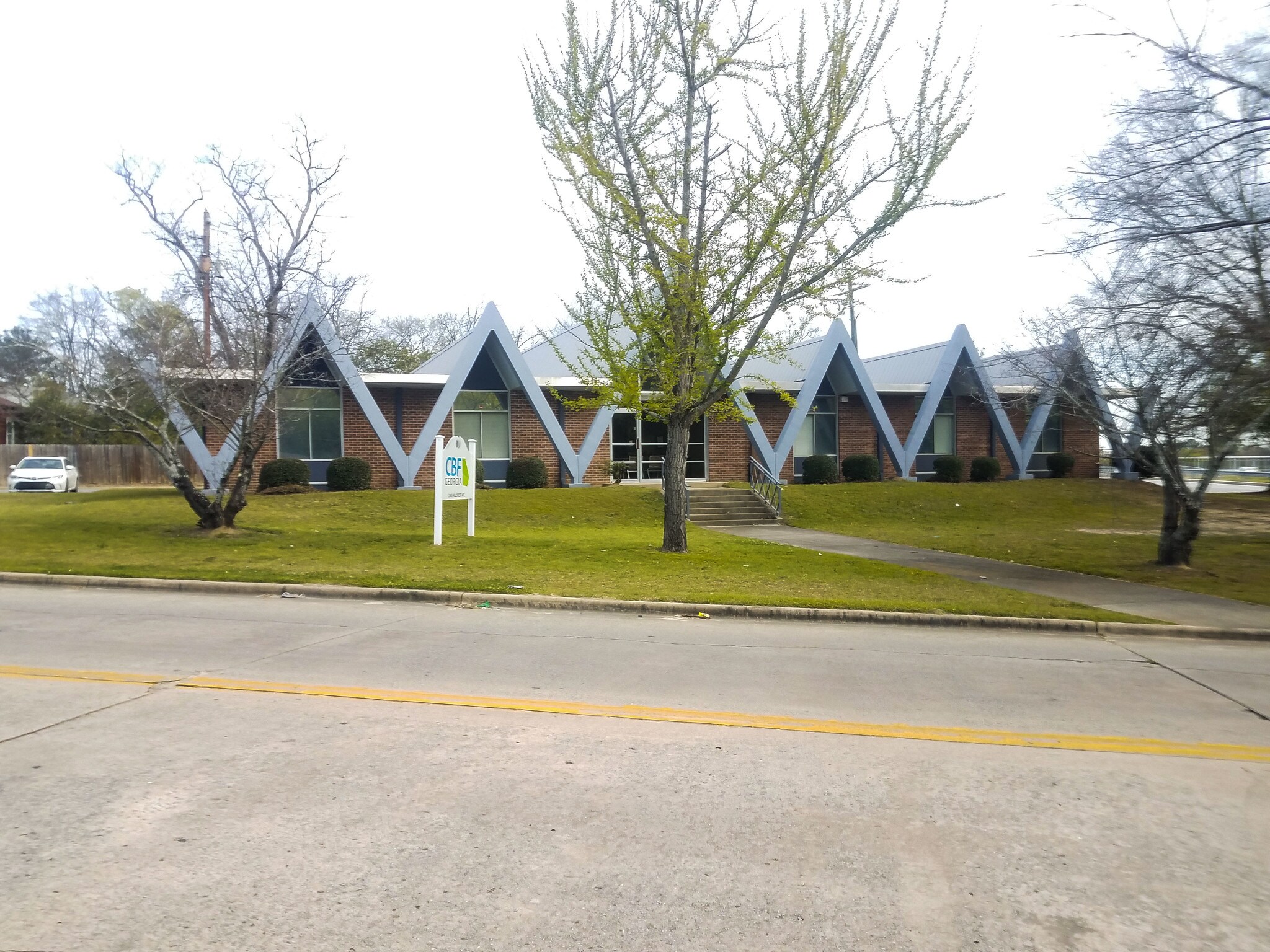 2465 Hillcrest Ave, Macon, GA for sale Primary Photo- Image 1 of 1