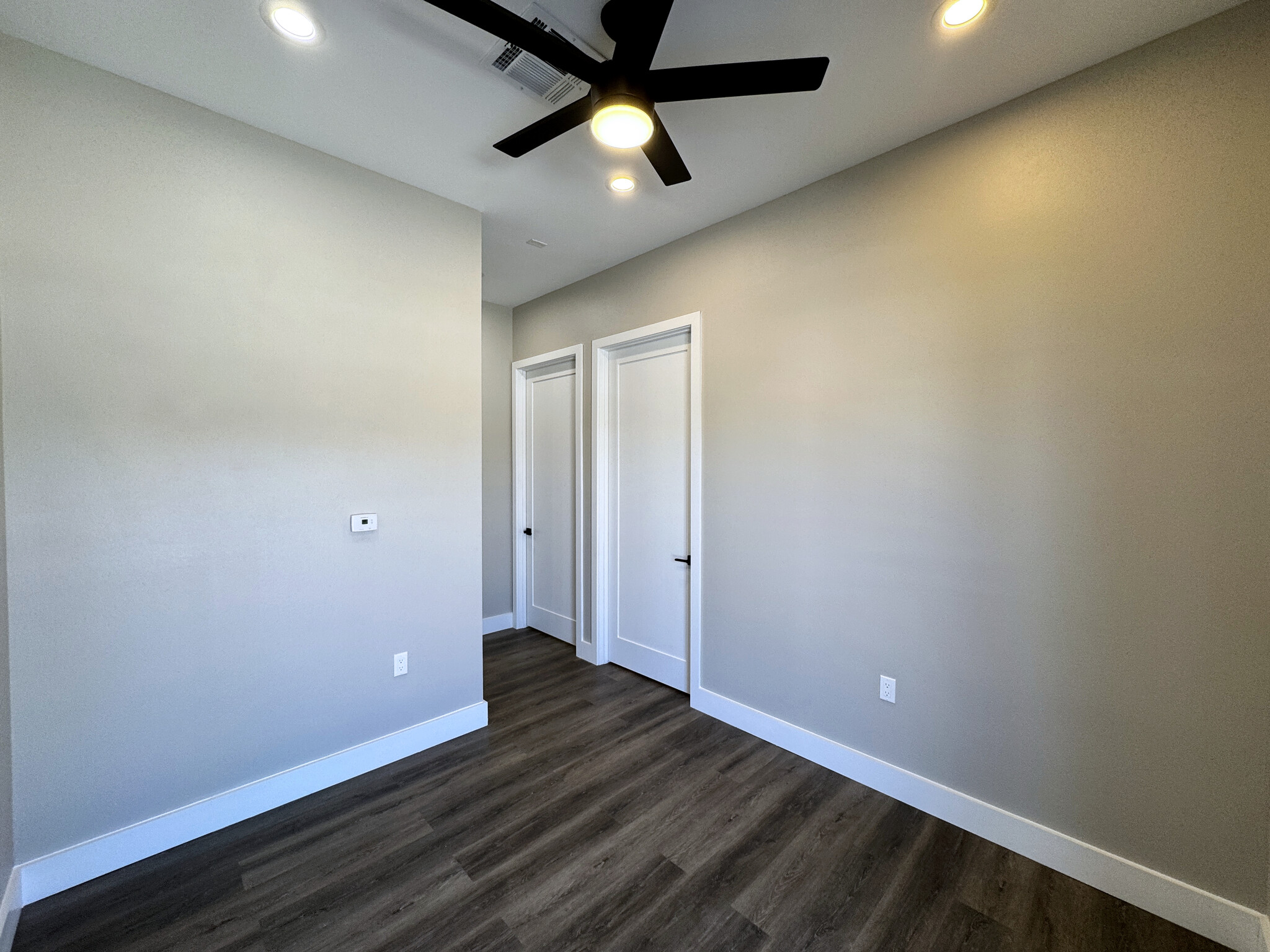 8815 West Rd, Houston, TX for lease Interior Photo- Image 1 of 12