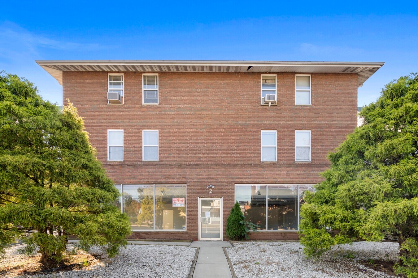 22 E Westfield Ave, Roselle Park, NJ 07204