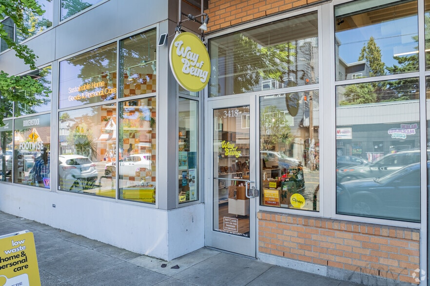 3420-3490 SE Hawthorne Blvd, Portland, OR for lease - Building Photo - Image 2 of 4