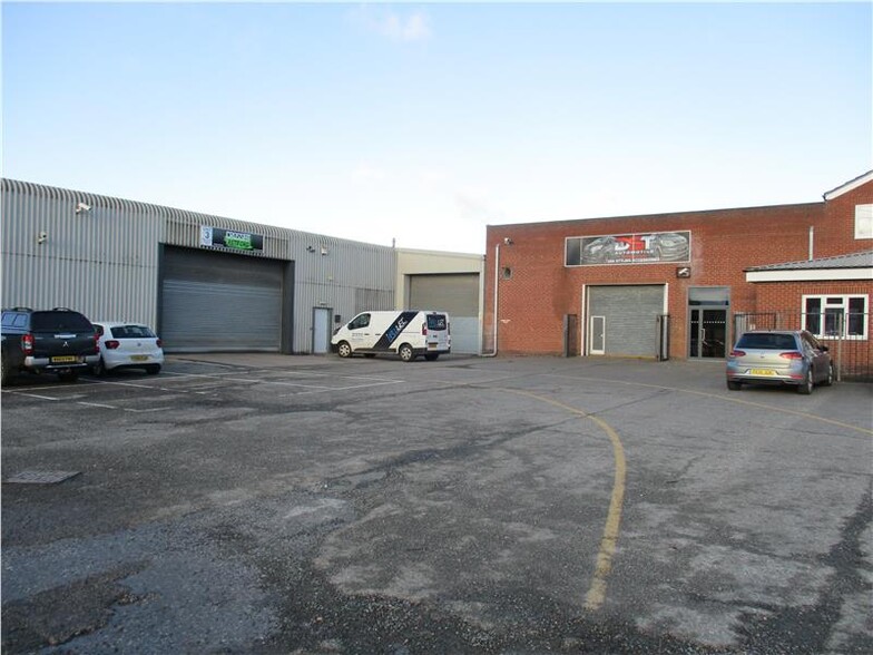 West Carr Rd, Retford for lease - Building Photo - Image 1 of 7