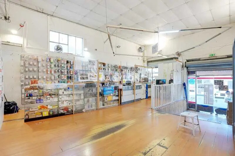 35 Avenue Carnot, Cachan for sale - Interior Photo - Image 3 of 11